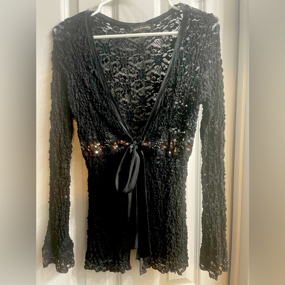 Anne Friday Lace Cardigan/ wrap